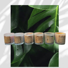 Load image into Gallery viewer, Rose Petal 10 oz Scented Candle
